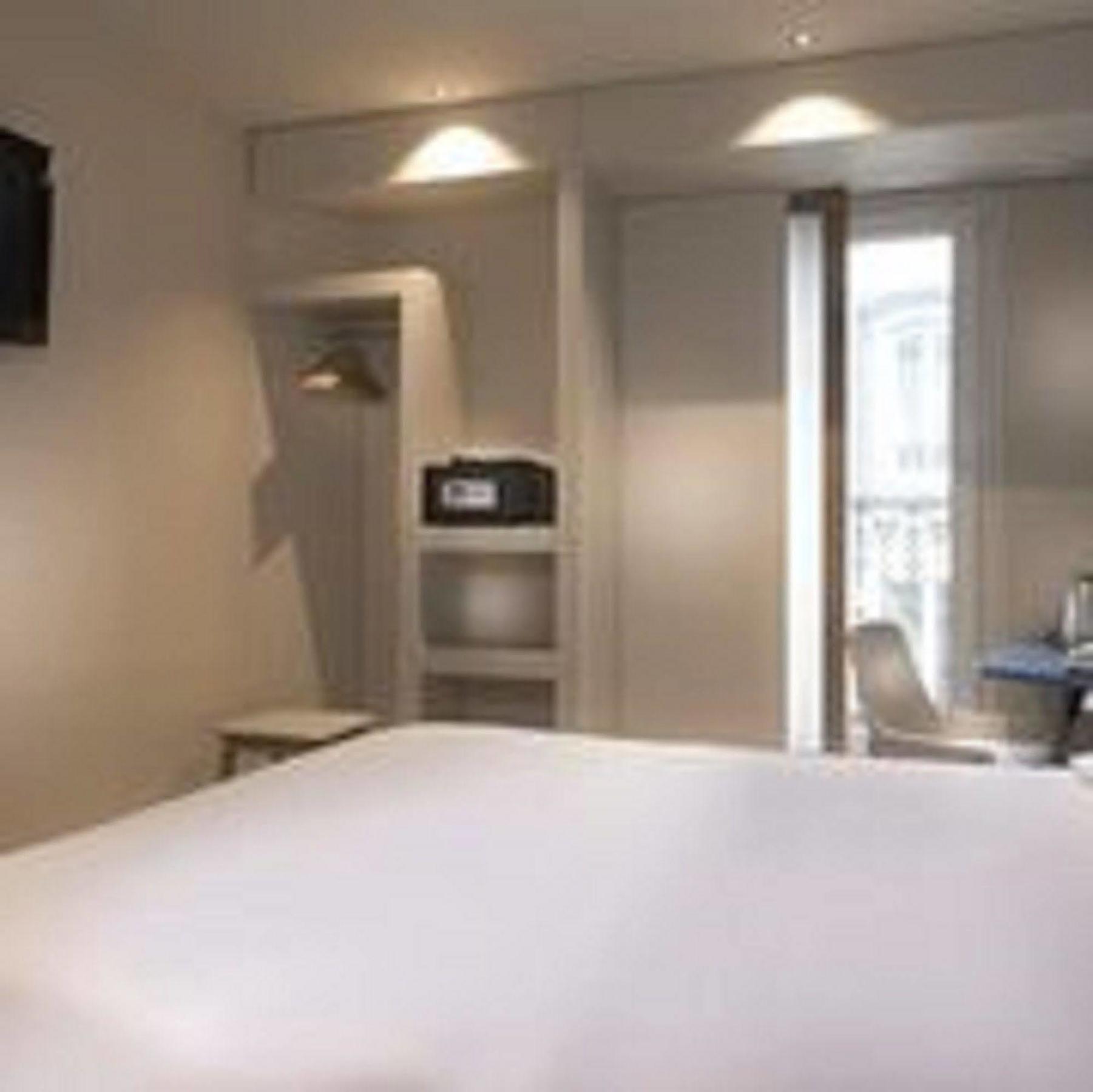 Hotel Andrea Paris Exterior photo